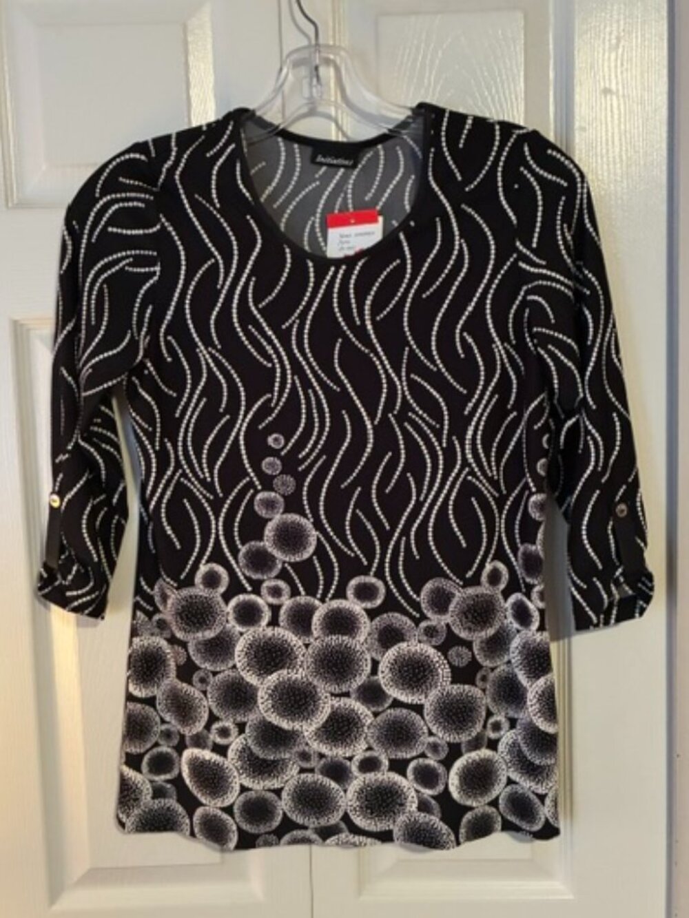 NWT Size S Black White Abstract Geometric Roll Tab Sleeve Top